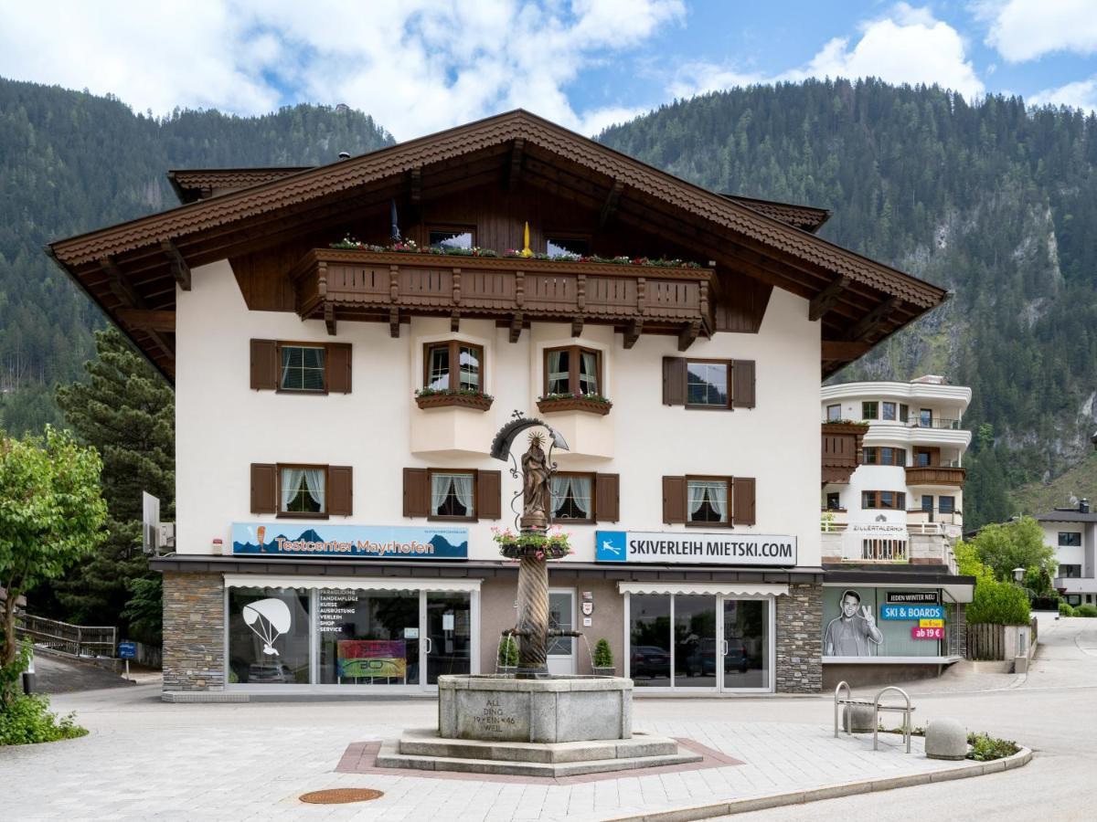 Haus Eberharter Apartamento Mayrhofen Exterior foto